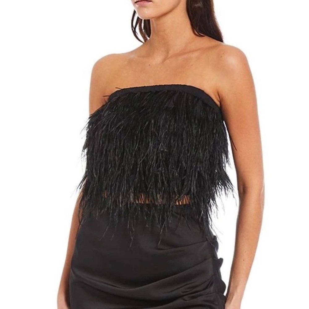 Gianni Bini Feather Top